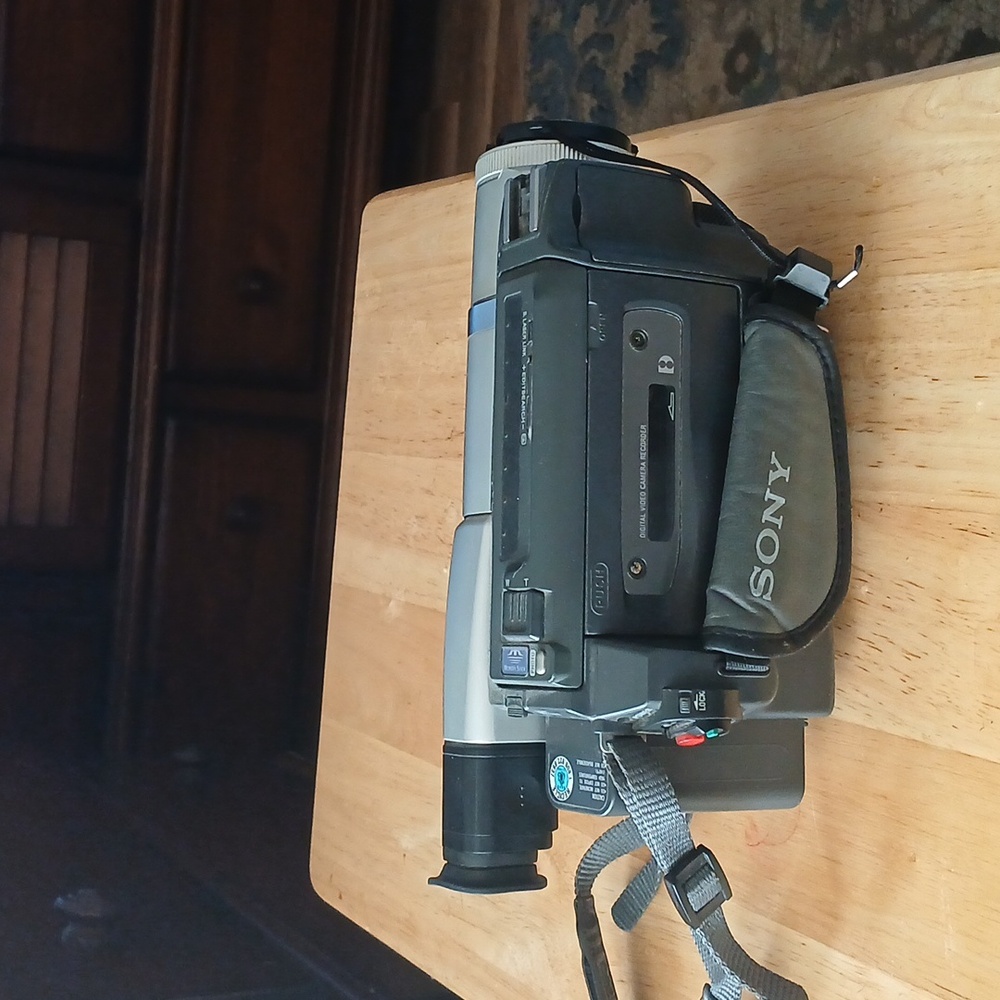 Camera - Picture 2 of 4
